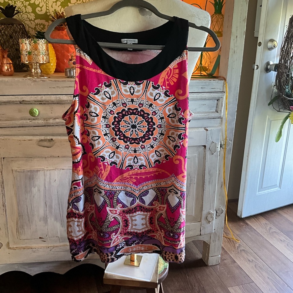 Linea Domani size large top